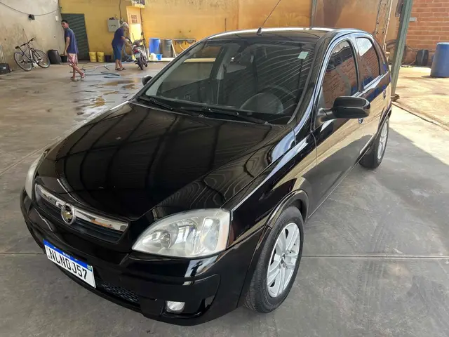 Carro Chevrolet Corsa Hatch 2010 Maxx 1.4 (Flex)