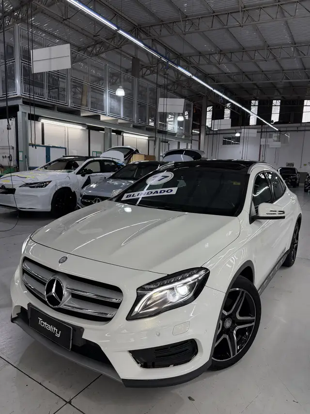 Carro Mercedes-Benz GLA 250  2017 GLA 250 Sport 4Matic