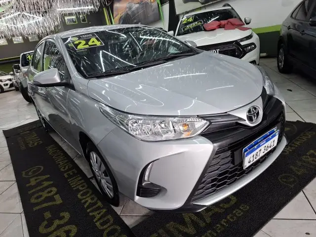 Carro Toyota Yaris Sedan 2024 XL 1.5 (Flex) (Aut)
