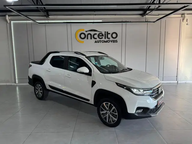 Carro Fiat Strada 2022 Volcano 1.3 CD (Flex)