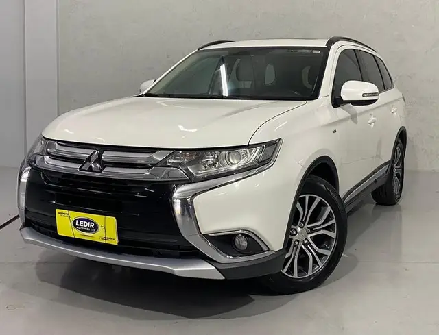 Carro Mitsubishi Outlander 2016 GT 4WD 3.0 V6 (Aut)