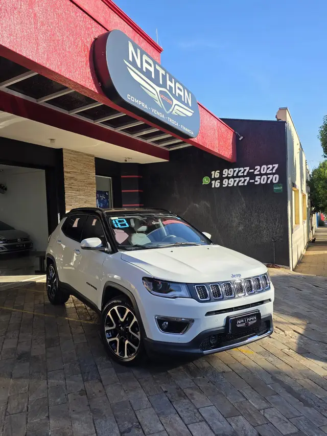 Carro Jeep Compass 2018 2.0 Limited (Aut) (Flex)