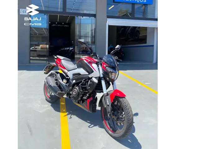 Moto Bajaj Dominar 250 2025 250