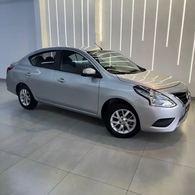 Carro Nissan Versa 2020 1.6 16V SV FlexStart CVT (Flex)