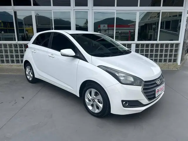Carro Hyundai HB20 2017 1.6 Comfort Plus (Flex)