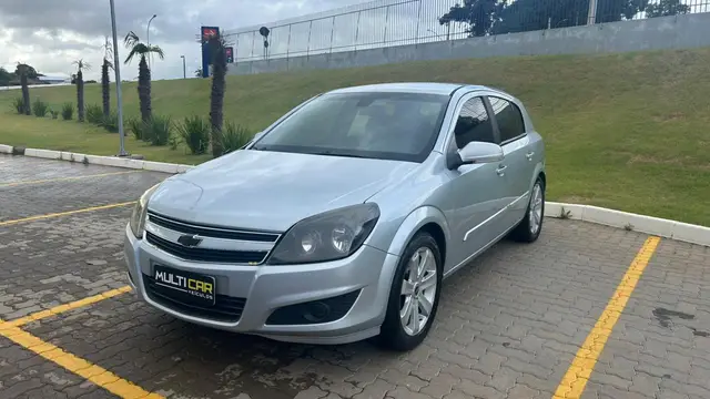 Carro Chevrolet Vectra GT 2010 2.0 8V (Flex)