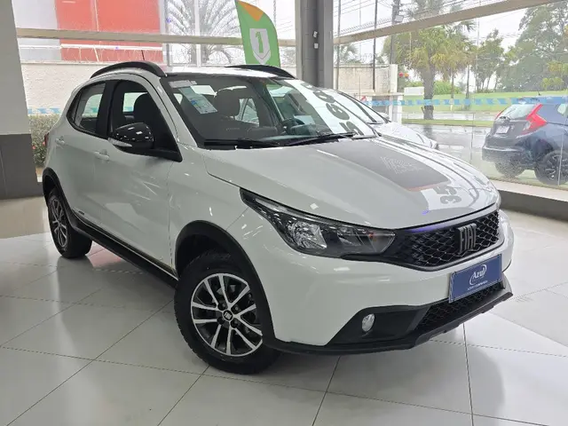 Carro Fiat Argo 2025 Trekking 1.3 (Aut.)