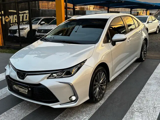 Carro Toyota Corolla 2024 XEi 2.0