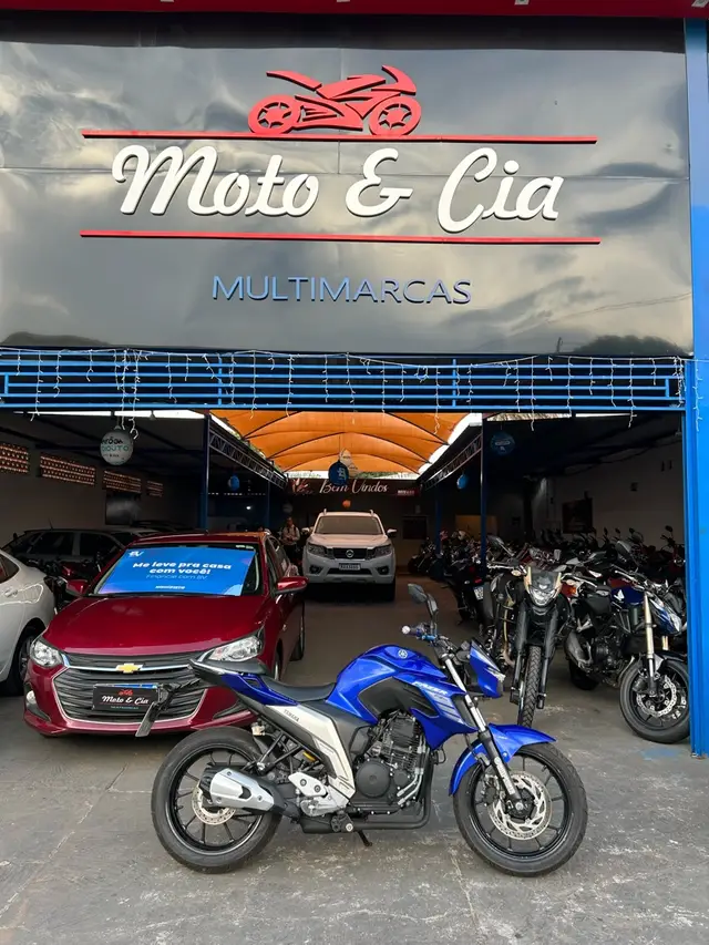 Moto Yamaha YS 250 Fazer 2022 ABS