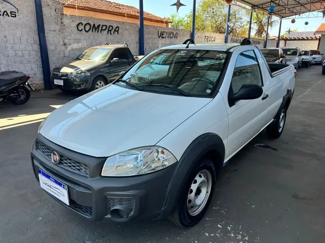 Carro Fiat Strada 2019 Hard Working 1.4 (Flex) (Cabine Simples)