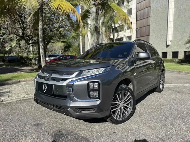 Carro Mitsubishi Outlander 2021 2.0 HPE CVT