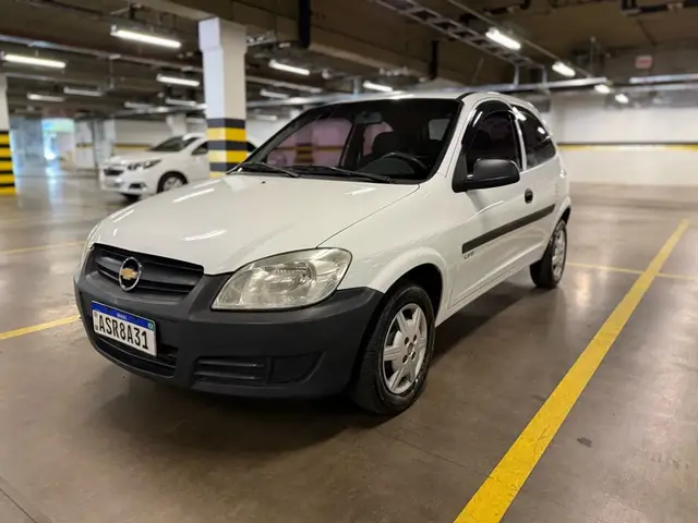 Carro Chevrolet Celta 2011 Life 1.0 VHCE (Flex) 2p