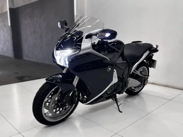 Moto Honda VFR 2011 1200F