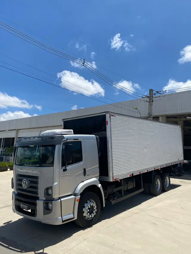 Caminhão Volkswagen 24.280 2015 Constellation  E DC V Tronic