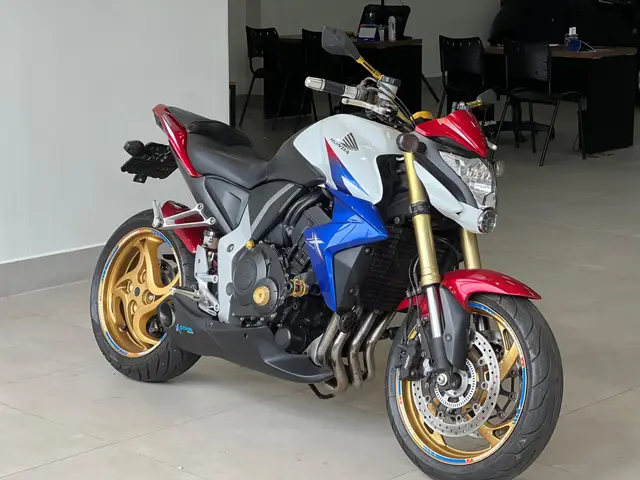 Moto Honda CB 1000R 2015 (ABS)