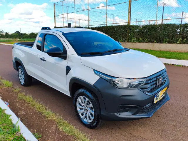 Carro Fiat Strada 2023 Endurance 1.4 Cabine Plus (Flex)