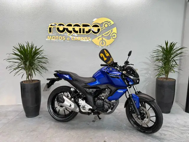 Moto Yamaha Fazer FZ15 2024 ABS