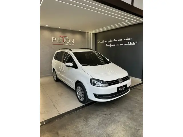 Carro Volkswagen SpaceFox 2012 1.6 8V (Flex)