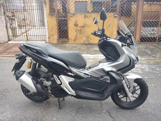 Moto Honda ADV 2023 ABS