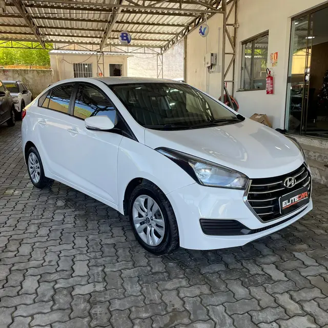 Carro Hyundai HB20S 2018 1.0 Comfort Plus (Flex)