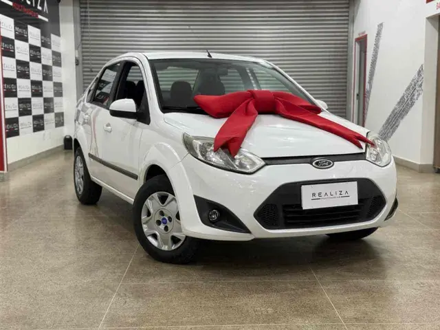 Carro Ford Fiesta Sedan 2014 SE 1.6 Rocam (Flex)