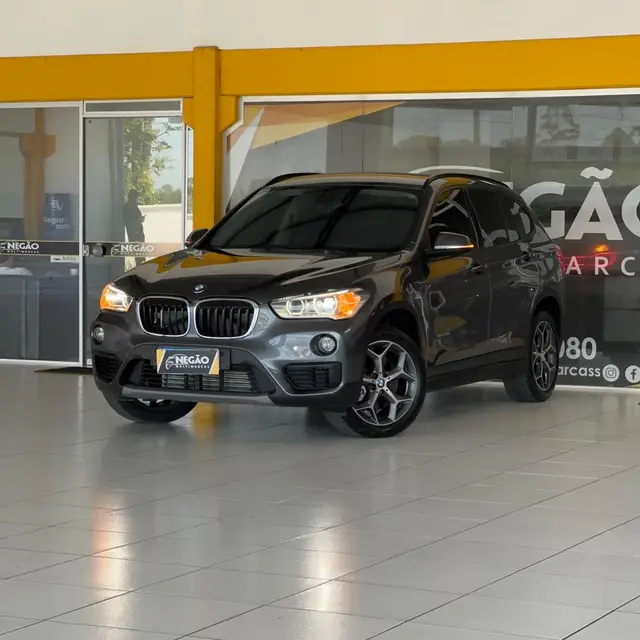 Carro BMW X1 2017 2.0 sDrive20i GP ActiveFlex