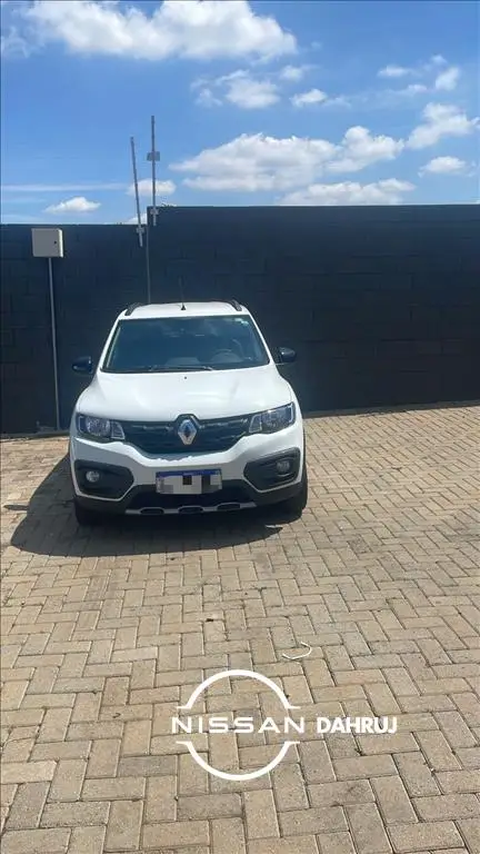 Carro Renault Kwid 2022 Outsider 1.0 12v SCe (Flex)