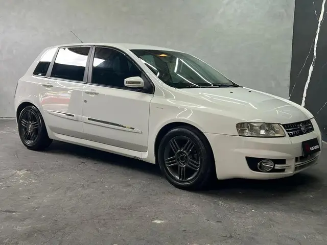 Carro Fiat Stilo 2009 1.8 16V Connect