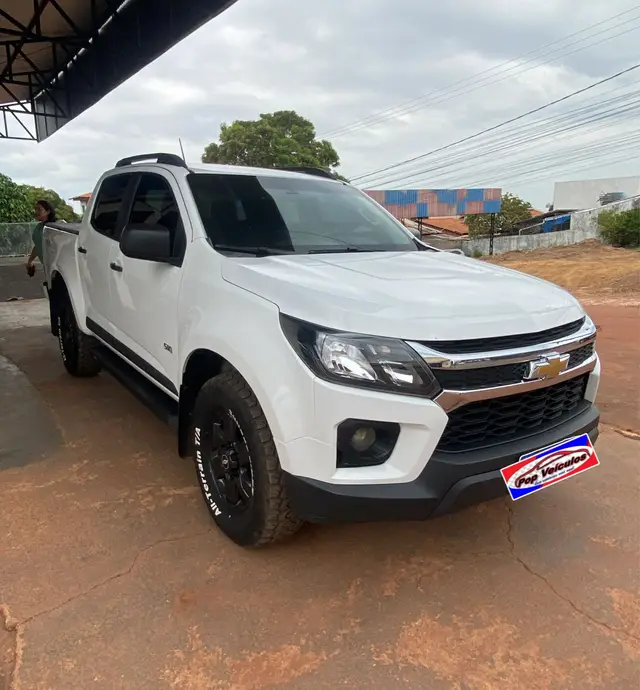 Carro Chevrolet S10 Cabine Simples 2021 S10 2.8 CTDi Chassi Cabine LS 4WD