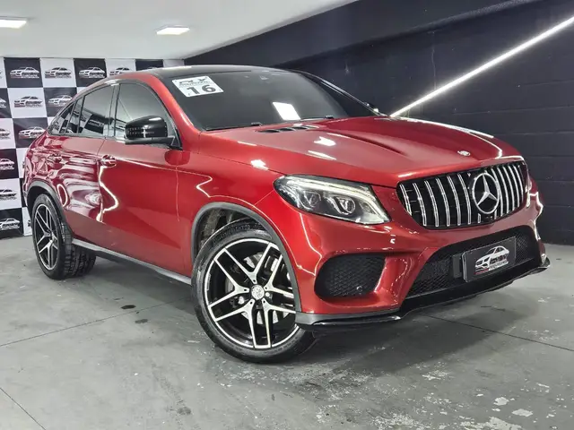 Carro Mercedes-Benz GLE 400 2016 Night 4Matic coupe