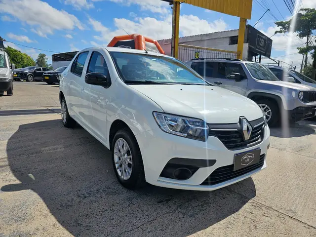 Carro Renault Logan 2024 Zen 1.0