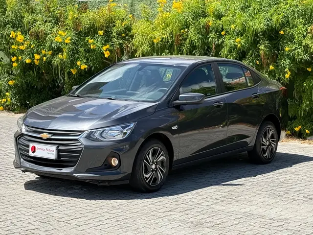 Carro Chevrolet Onix Plus 2024 LT 1.0 Turbo