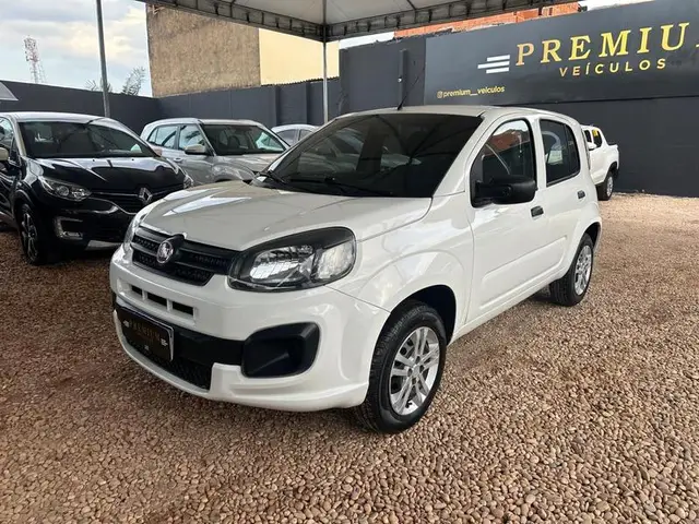 Carro Fiat Uno 2021 Attractive 1.0