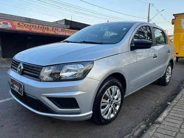 Carro Volkswagen Voyage 2022 1.6