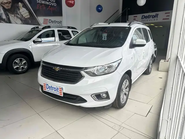 Carro Chevrolet Spin 2023 Premier 1.8 (Aut.)