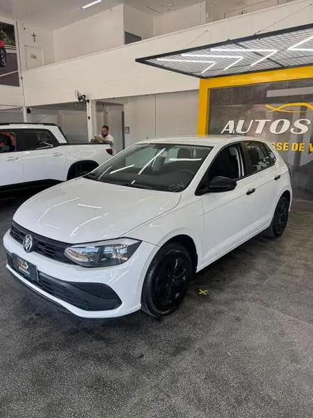 Carro Volkswagen Polo 2024 Track 1.0 Flex 12V 5p