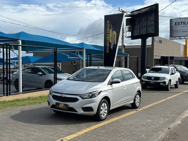 Carro Chevrolet Onix 2018 1.0 Joy SPE/4