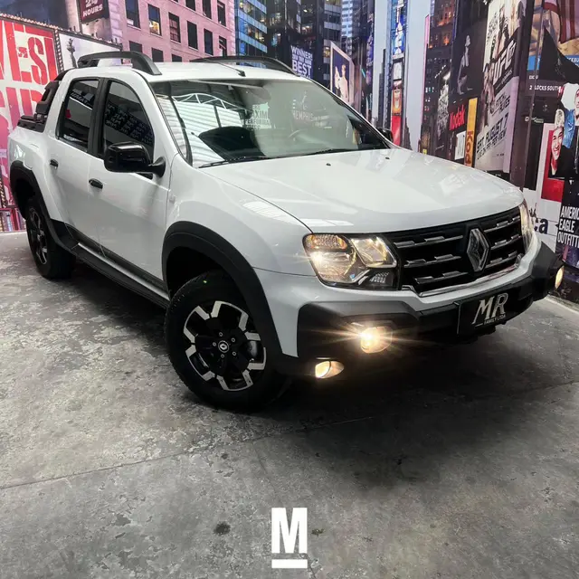 Carro Renault Oroch 2023 Outsider 1.3 TCe (Flex) (Aut.)
