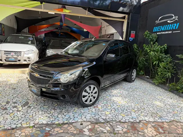 Carro Chevrolet Agile 2011 LT 1.4 8V (Flex)
