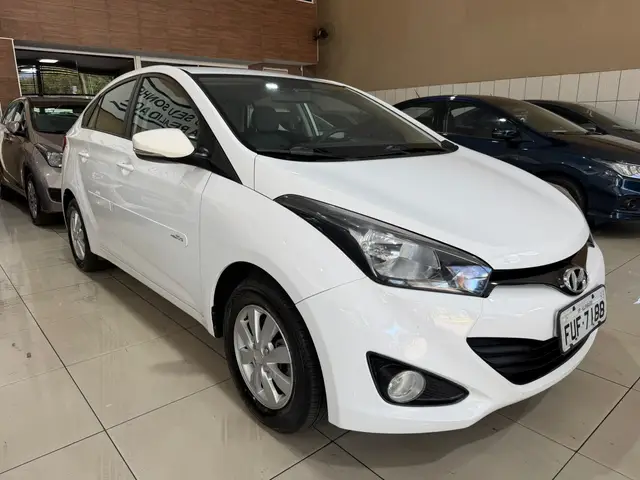Carro Hyundai HB20S 2015 1.6 Comfort Plus (Flex)