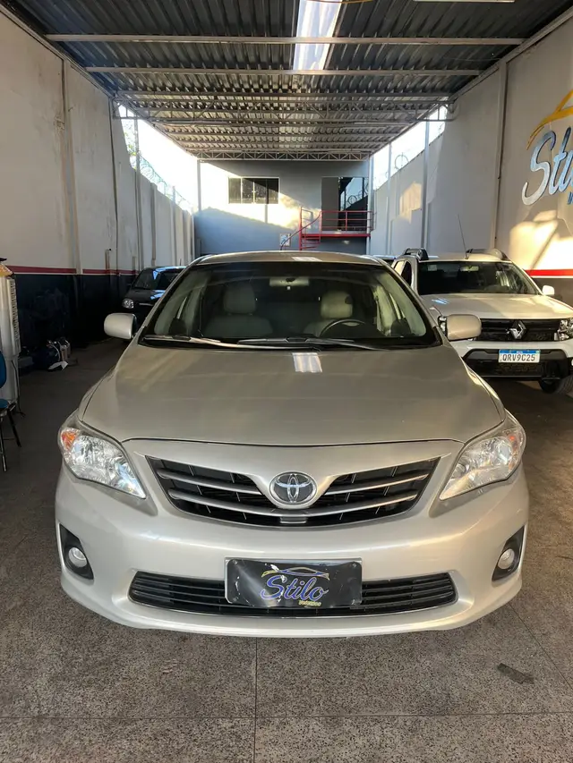 Carro Toyota Corolla 2014 Sedan 1.8 Dual VVT-i GLI (flex)