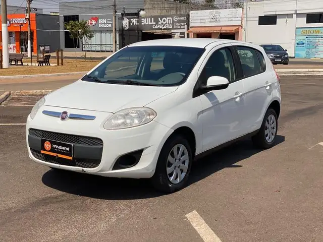 Carro Fiat Palio 2016 ATTRA. Best Seller 1.0 EVO Flex 5p