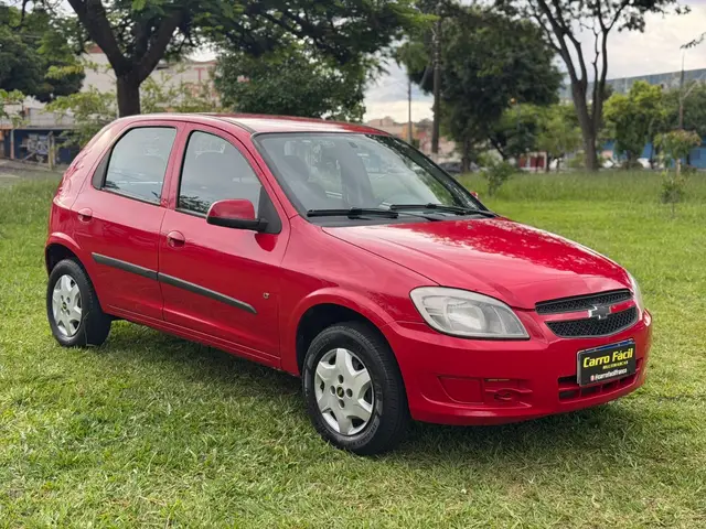Carro Chevrolet Celta 2013 LT 1.0 (Flex)