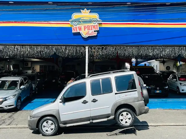 Carro Fiat Doblò 2004 Adventure 1.8 8V