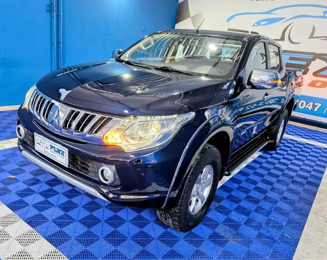 Carro Mitsubishi L200 Triton Sport 2018 Sport 2.4 DID-H HPE-S Top 4WD (Aut)