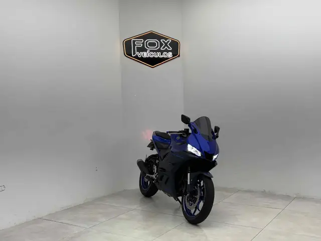 Moto Yamaha YZF R3 2023 ABS