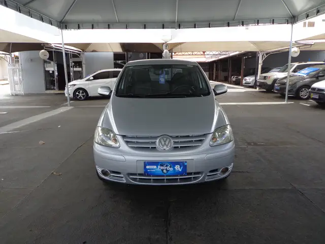 Carro Volkswagen Fox 2006 City 1.0 8V (Flex)