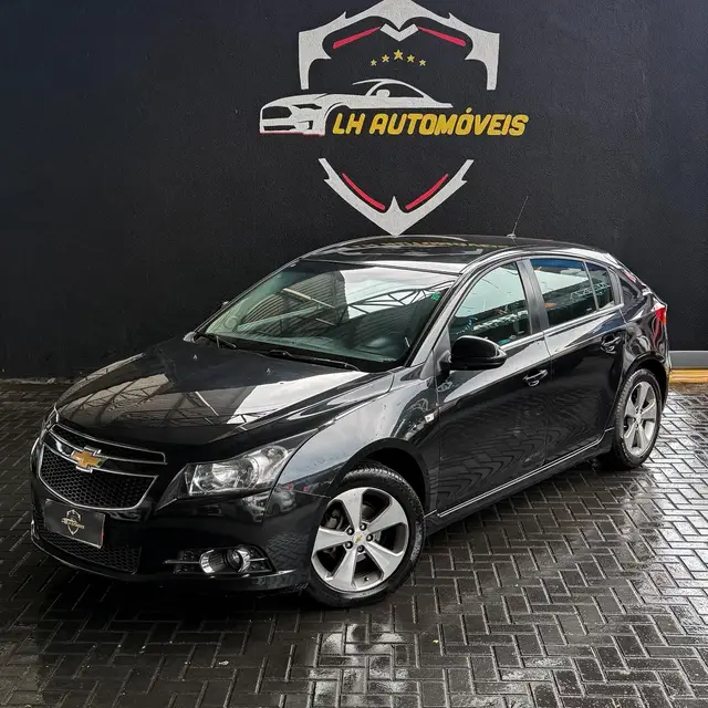 Carro Chevrolet Cruze Sport6 2013 LT 1.8 16V Ecotec (Flex)