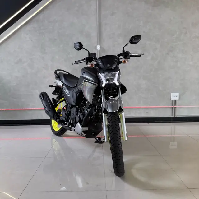 Moto Yamaha YBR 150 Factor 2025 DX