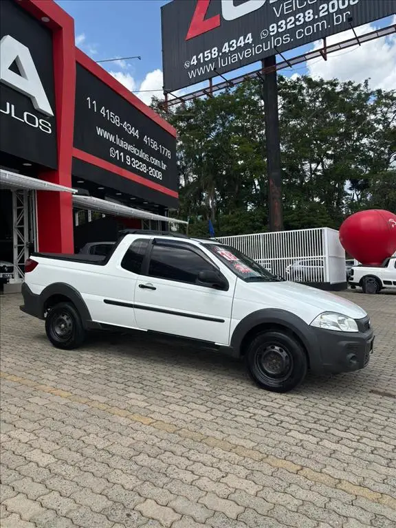 Carro Fiat Strada 2018 Hard Working 1.4 (Flex) (Cabine Estendida)